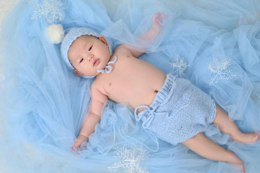 博兴宝宝要不要穿袜子 博兴宝宝要不要穿袜子